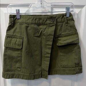 Universal Thread Olive Cargo wrap skirt with Flap Pockets